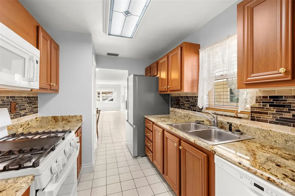 10038 62nd Terrace N St Petersburg FL 33708