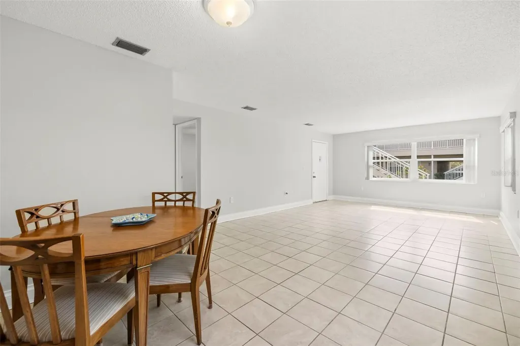 10038 62nd Terrace N St Petersburg FL 33708