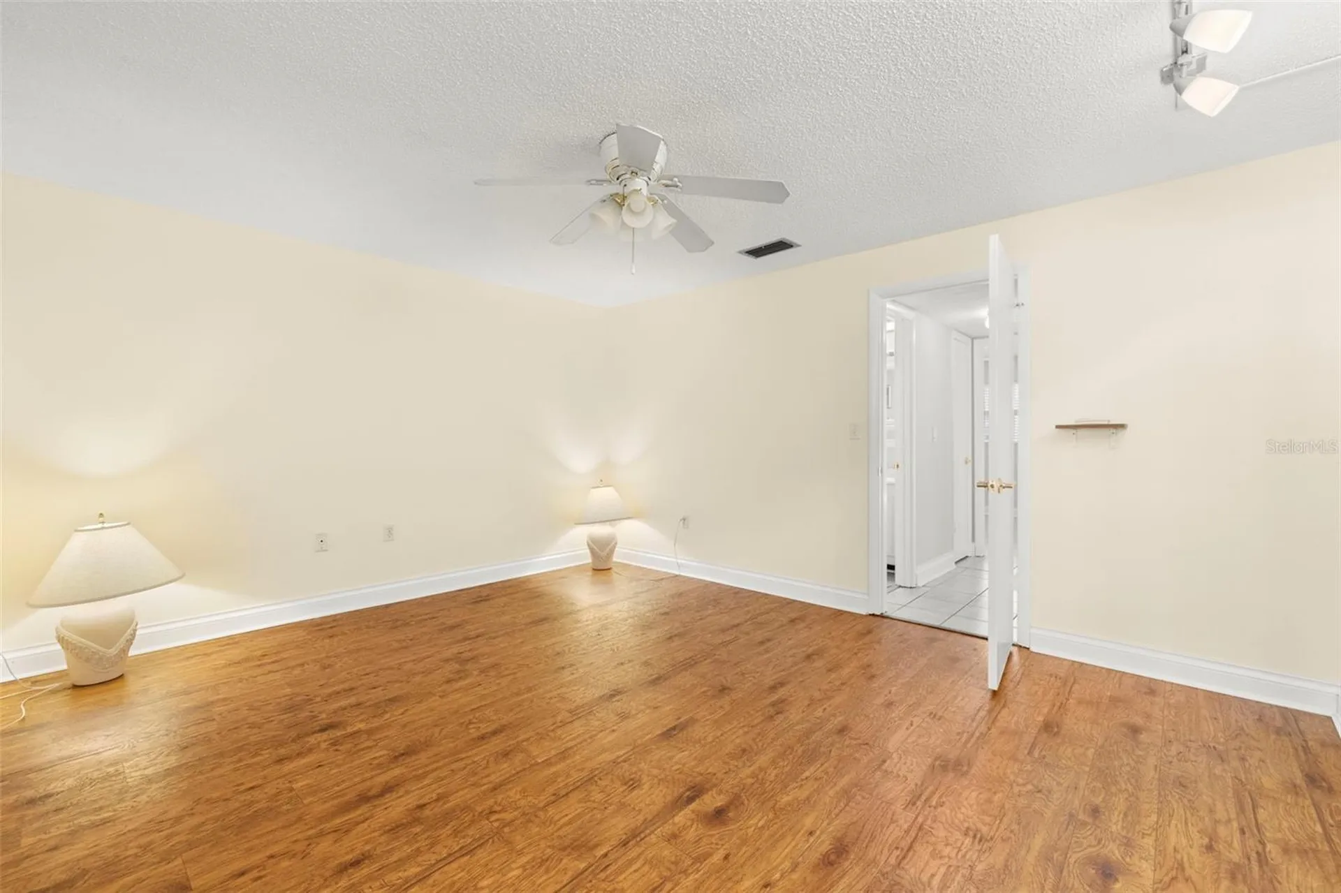 10038 62nd Terrace N St Petersburg FL 33708