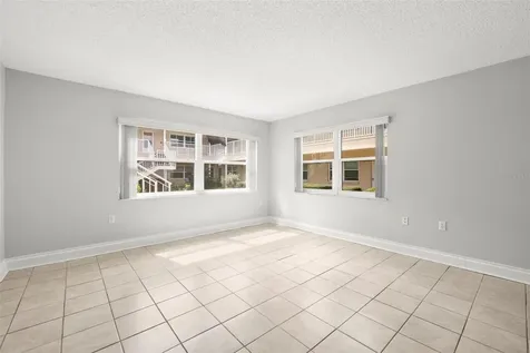 10038 62nd Terrace N St Petersburg FL 33708