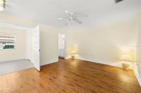 10038 62nd Terrace N St Petersburg FL 33708