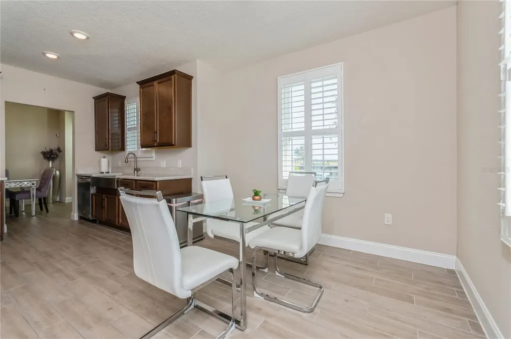 7517 Laureate Boulevard Orlando FL 32827