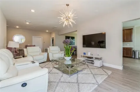 7517 Laureate Boulevard Orlando FL 32827