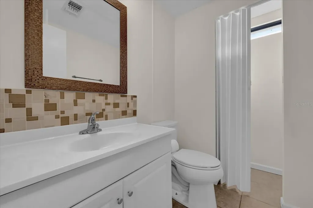 2135 Canopy Circle Zellwood FL 32798