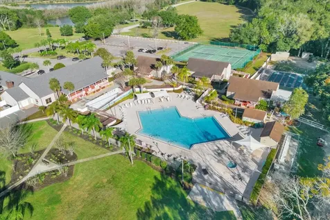 2135 Canopy Circle Zellwood FL 32798