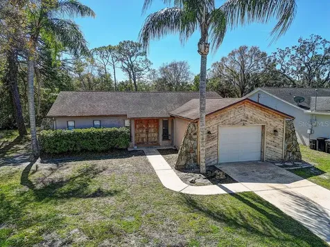 8304 Gulf Way Hudson FL 34667