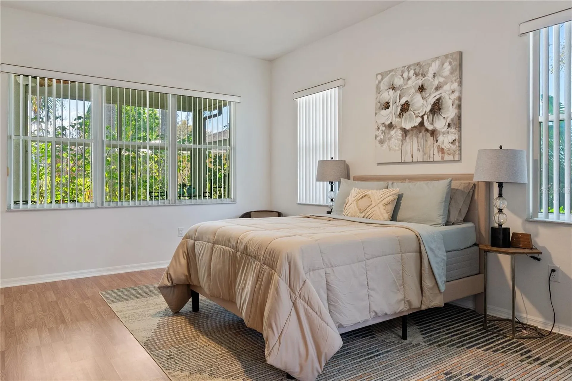 993 Everest Clermont FL 34711