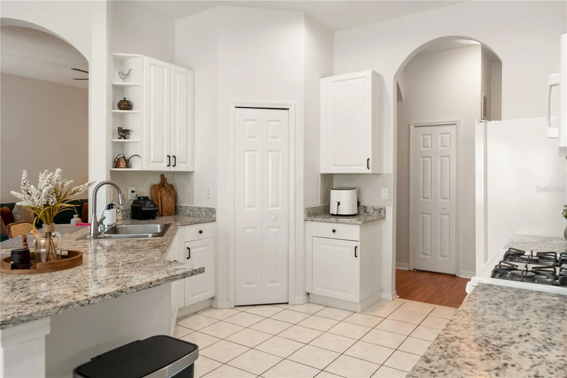 993 Everest Clermont FL 34711