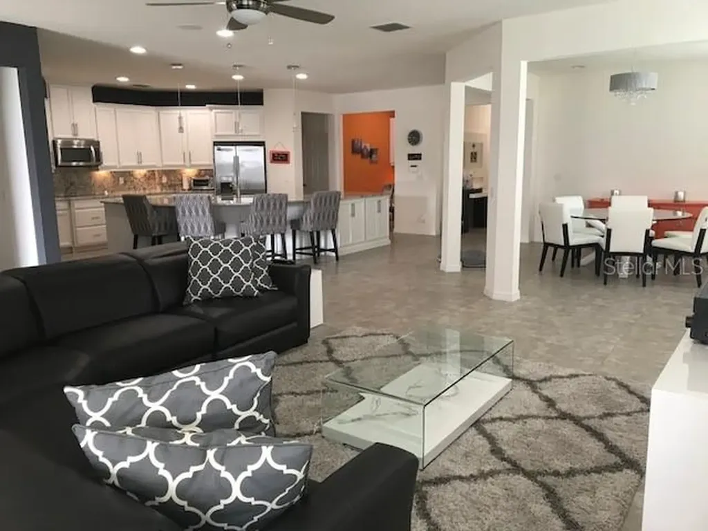 12126 Homestead Park Lane Orlando FL 32824