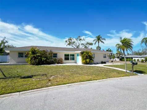 5706 Merrimac Drive Sarasota FL 34231