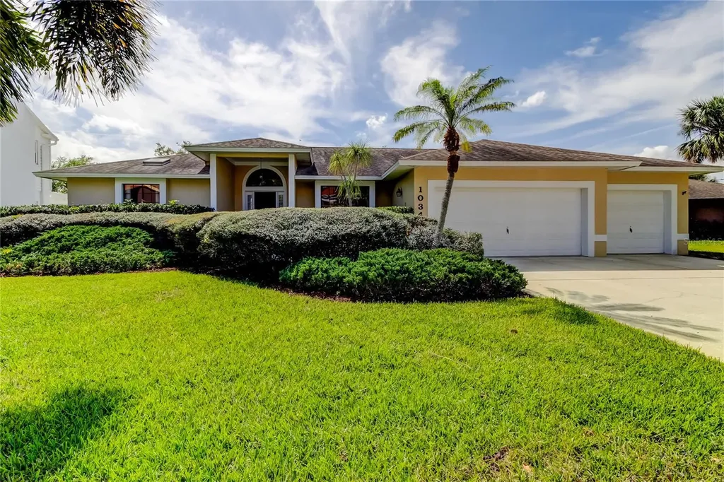 1034 Marco Drive NE St Petersburg FL 33702