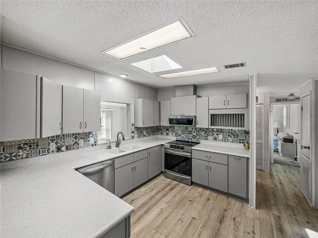8925 Southshore Court Polk City FL 33868