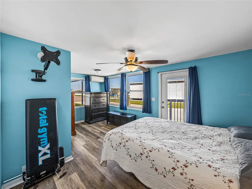 8925 Southshore Court Polk City FL 33868