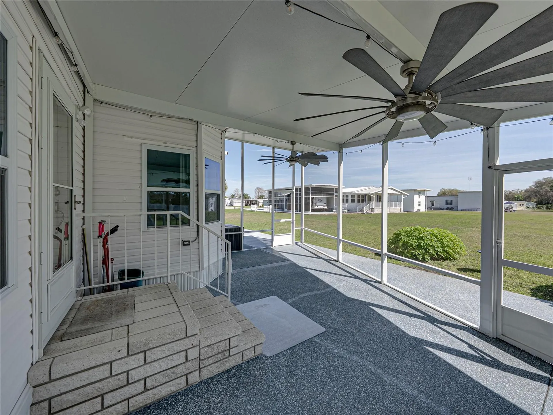 8925 Southshore Court Polk City FL 33868