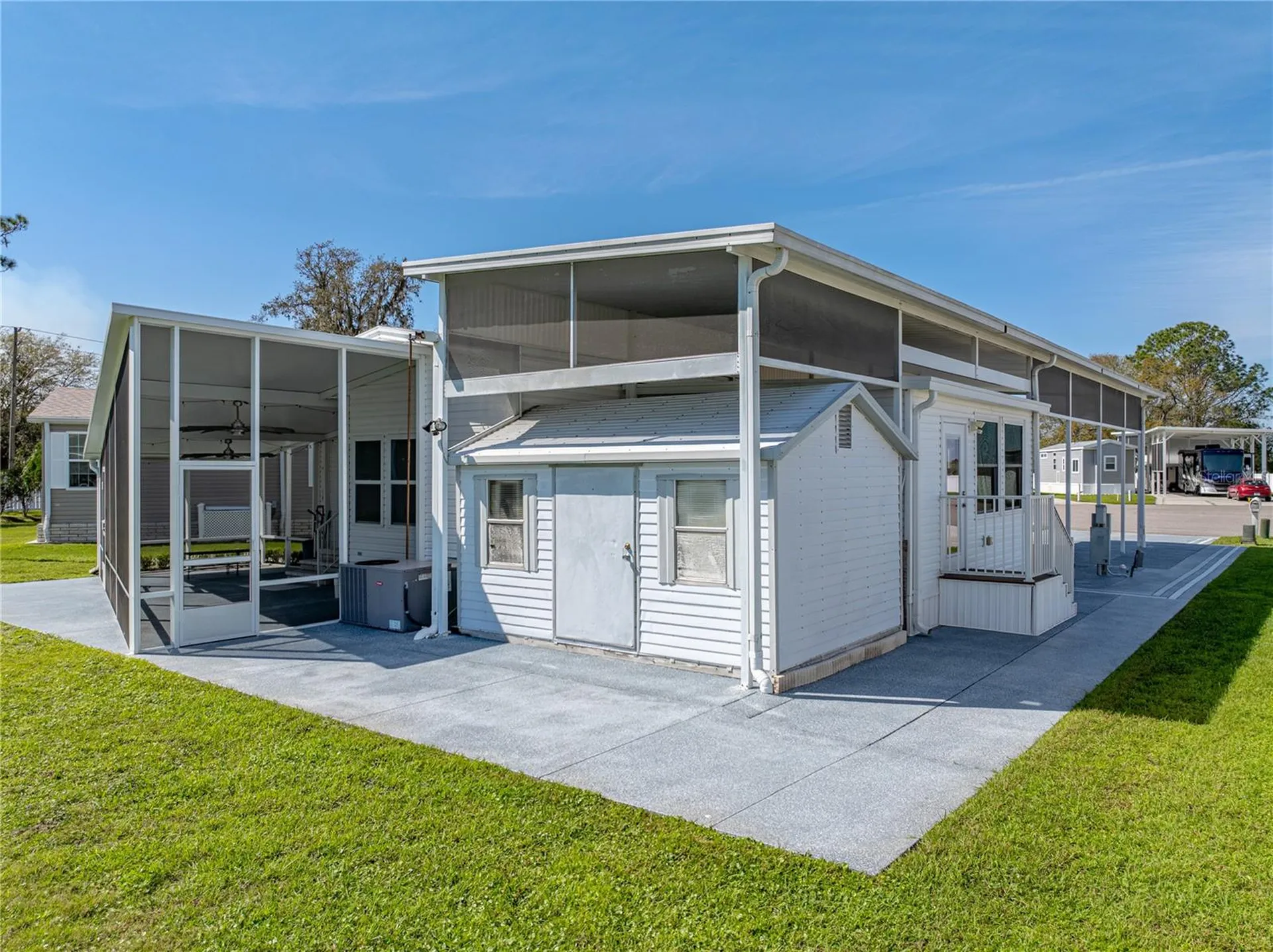 8925 Southshore Court Polk City FL 33868