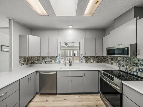 8925 Southshore Court Polk City FL 33868