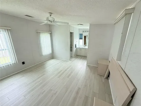 8925 Southshore Court Polk City FL 33868
