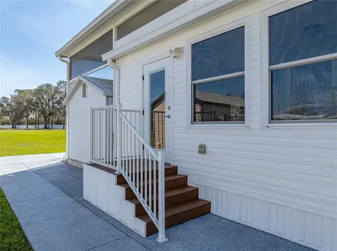 8925 Southshore Court Polk City FL 33868