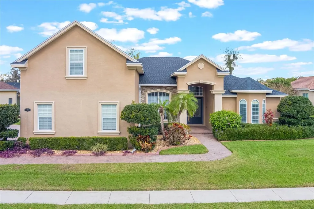 674 Whisper Woods Drive Lakeland FL 33813