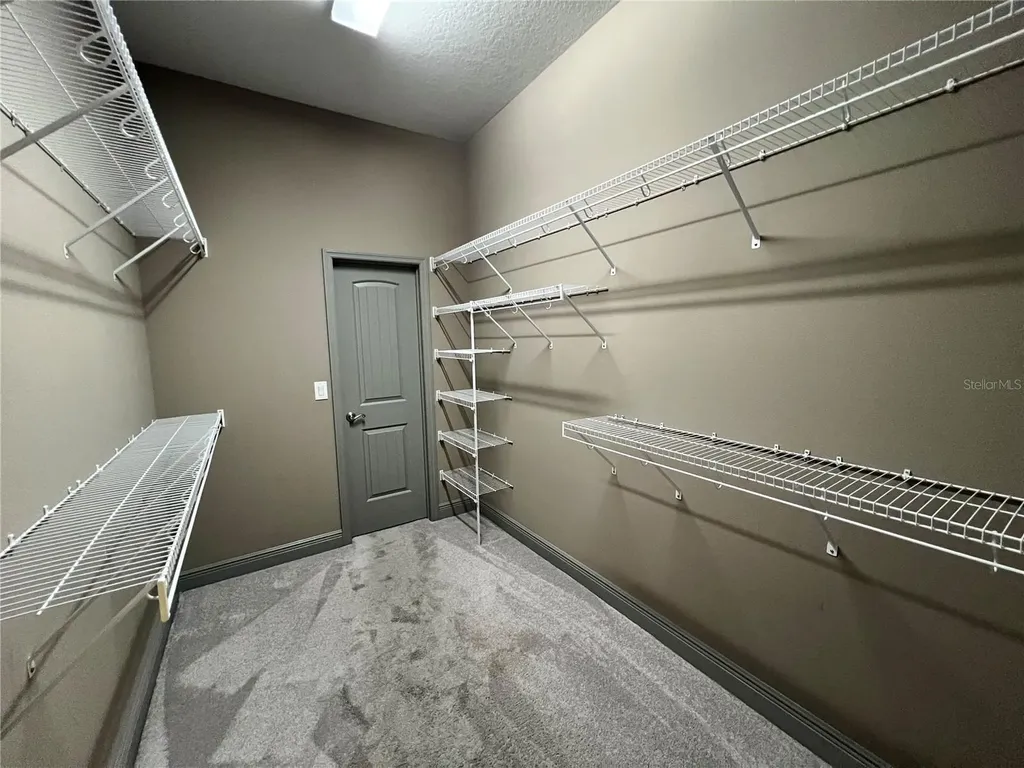 14268 Natures Reserve Drive Lithia FL 33547