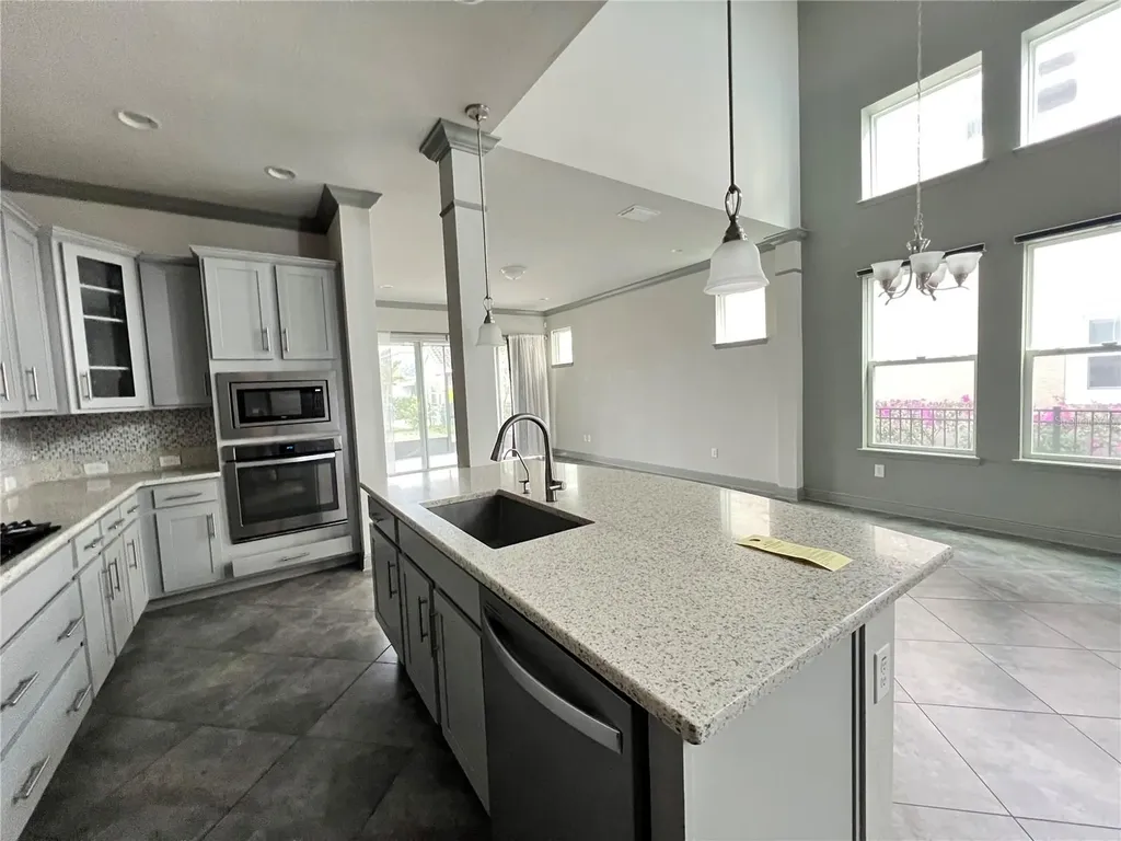 14268 Natures Reserve Drive Lithia FL 33547