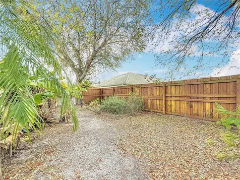 2686 SW Fairgreen Road Port St Lucie FL 34987