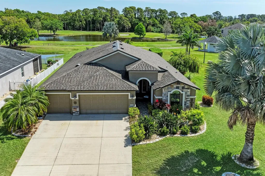 9006 Raes Creek Place Palmetto FL 34221