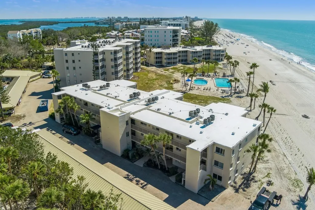 4835 Gulf Of Mexico Drive Longboat Key FL 34228