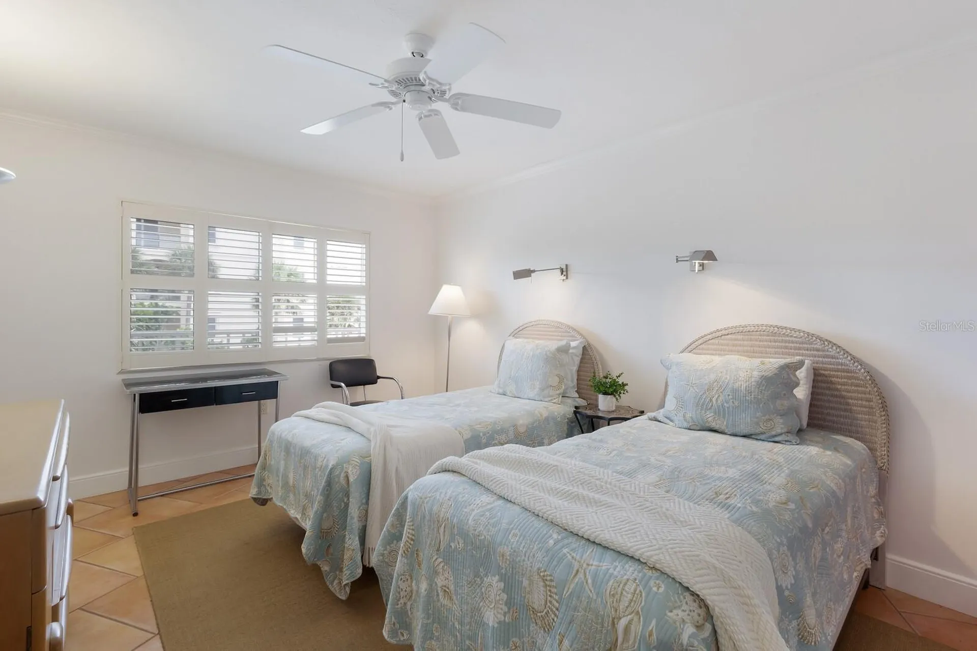 4835 Gulf Of Mexico Drive Longboat Key FL 34228