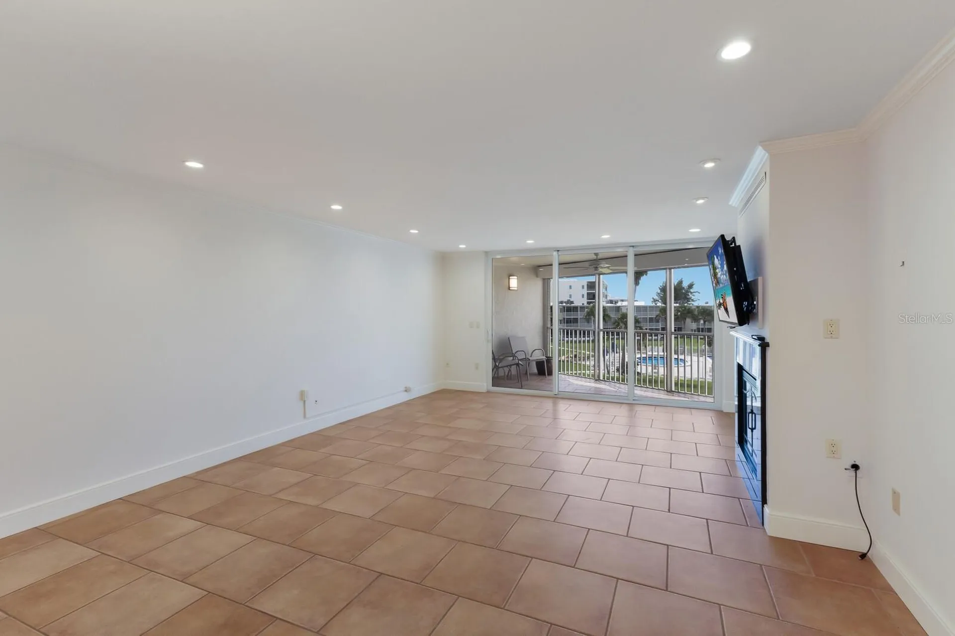 4835 Gulf Of Mexico Drive Longboat Key FL 34228
