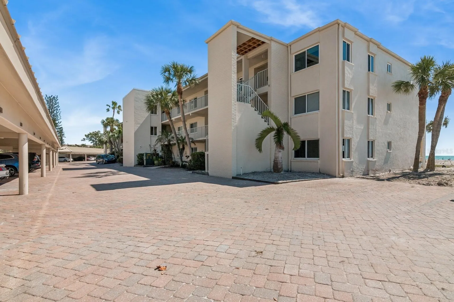 4835 Gulf Of Mexico Drive Longboat Key FL 34228