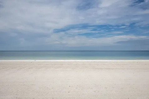 4835 Gulf Of Mexico Drive Longboat Key FL 34228