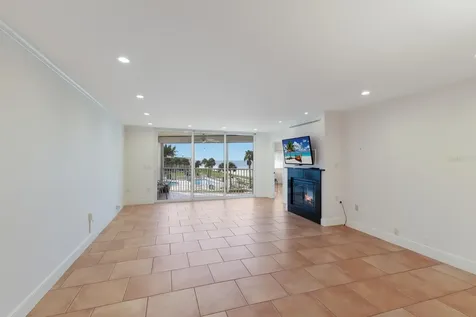 4835 Gulf Of Mexico Drive Longboat Key FL 34228