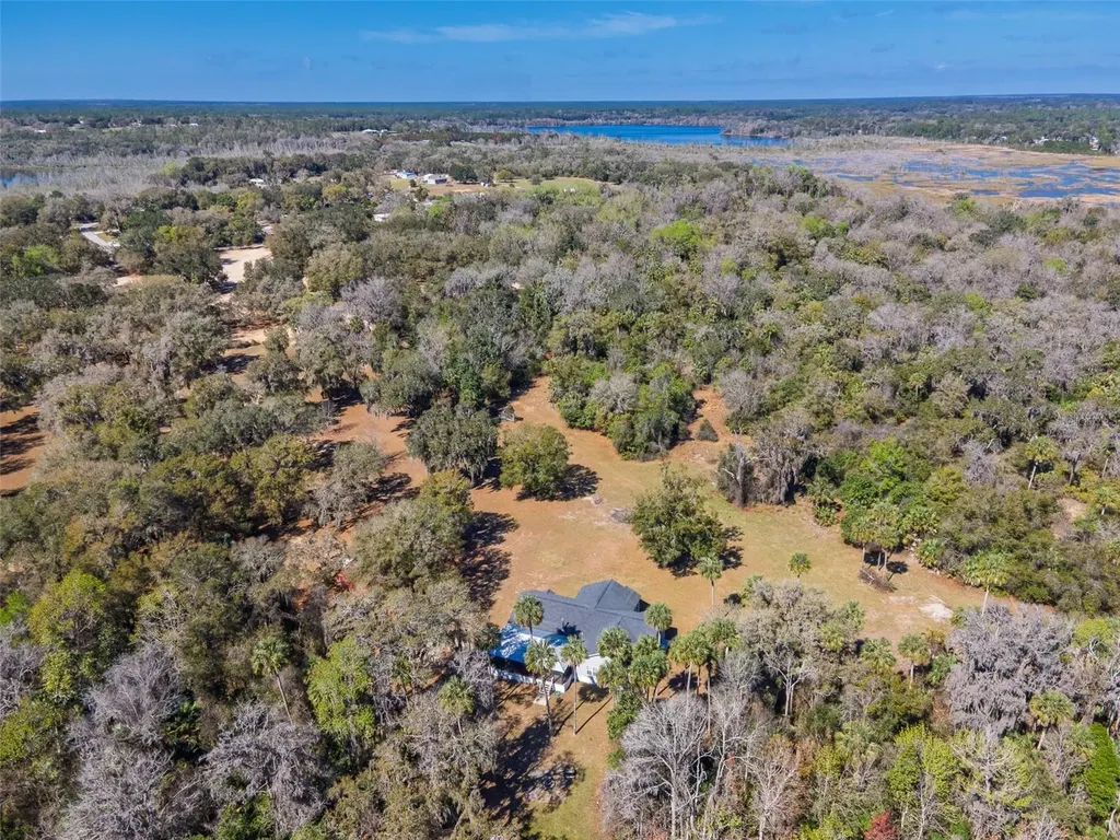 17482 SE 34th Lane Ocklawaha FL 32179
