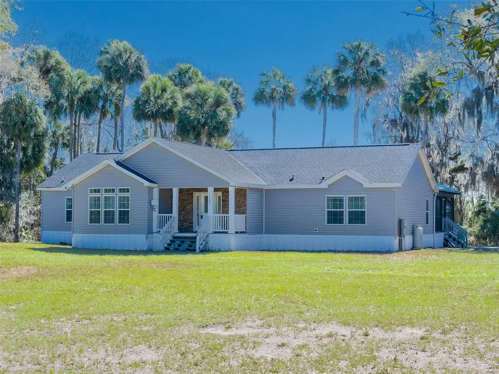 17482 SE 34th Lane Ocklawaha FL 32179