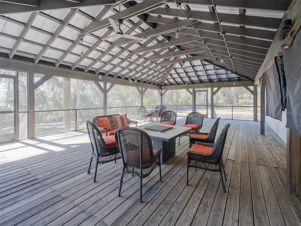 17482 SE 34th Lane Ocklawaha FL 32179