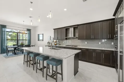 4790 Pastel Court Sarasota FL 34240