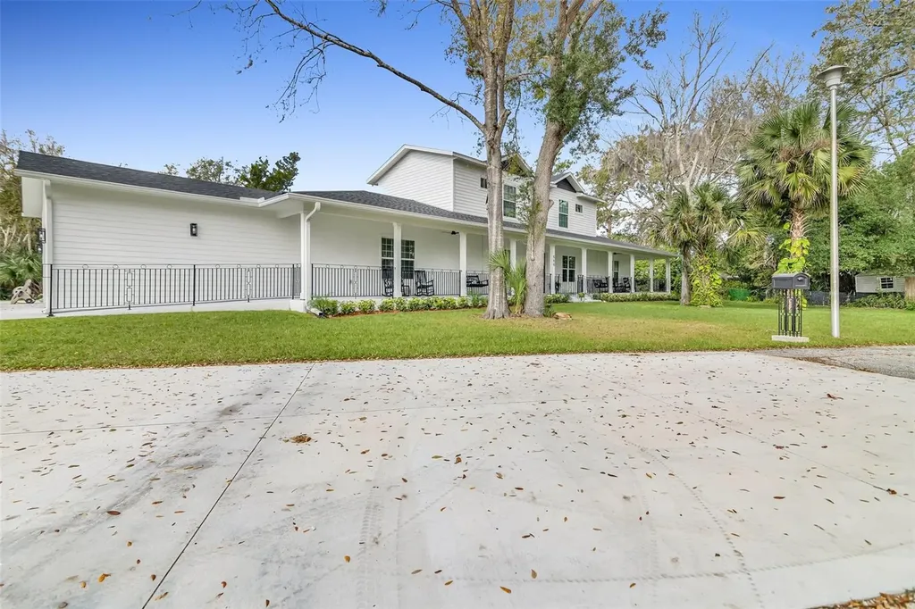 599 Glendevon Drive New Smyrna Beach FL 32168