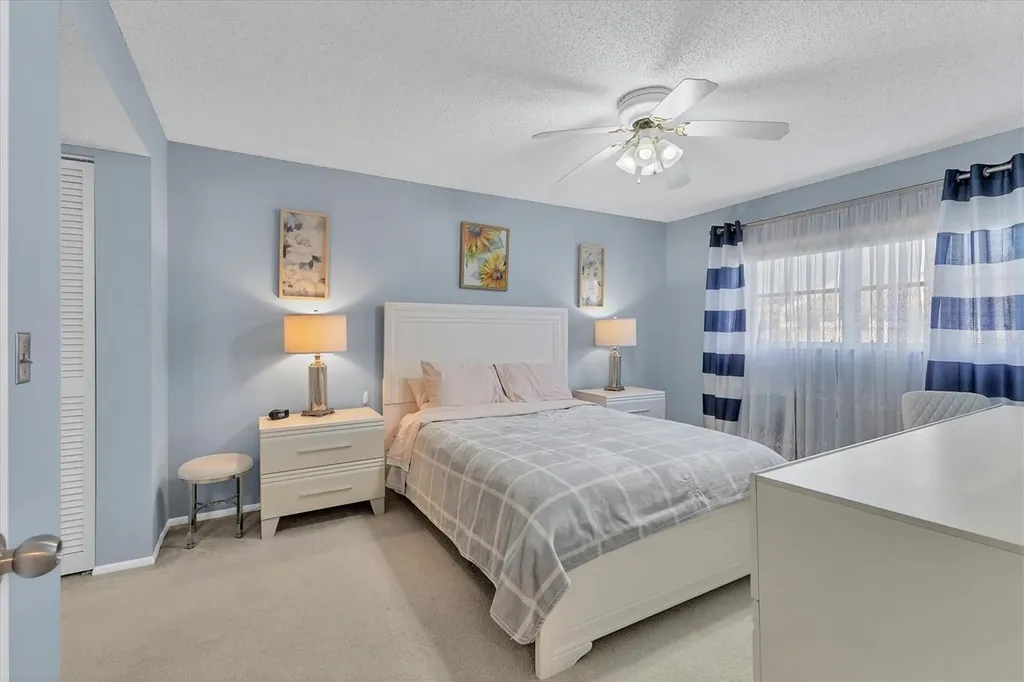 2446 Clubhouse Circle Sarasota FL 34232