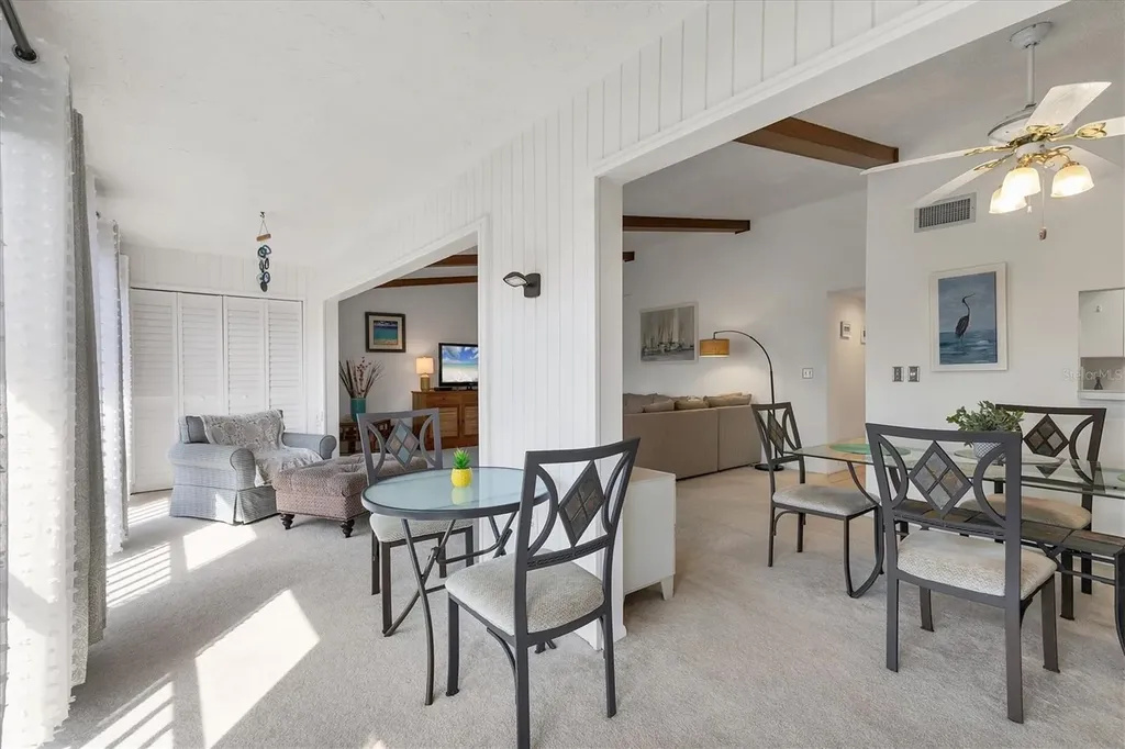 2446 Clubhouse Circle Sarasota FL 34232