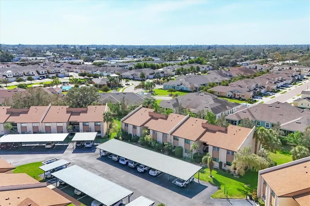 2446 Clubhouse Circle Sarasota FL 34232