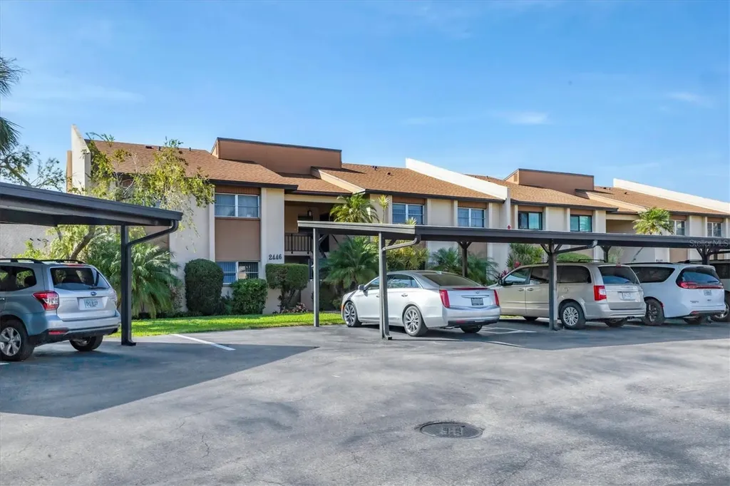 2446 Clubhouse Circle Sarasota FL 34232