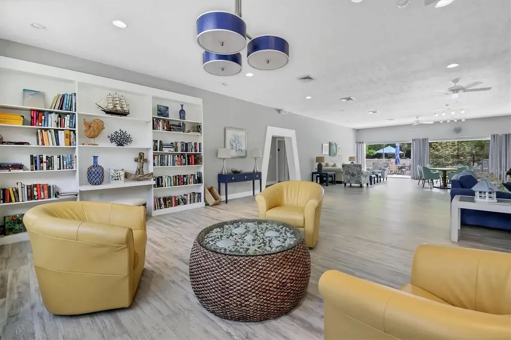 2446 Clubhouse Circle Sarasota FL 34232