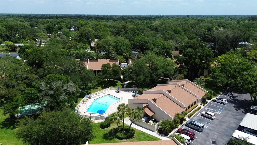 2446 Clubhouse Circle Sarasota FL 34232