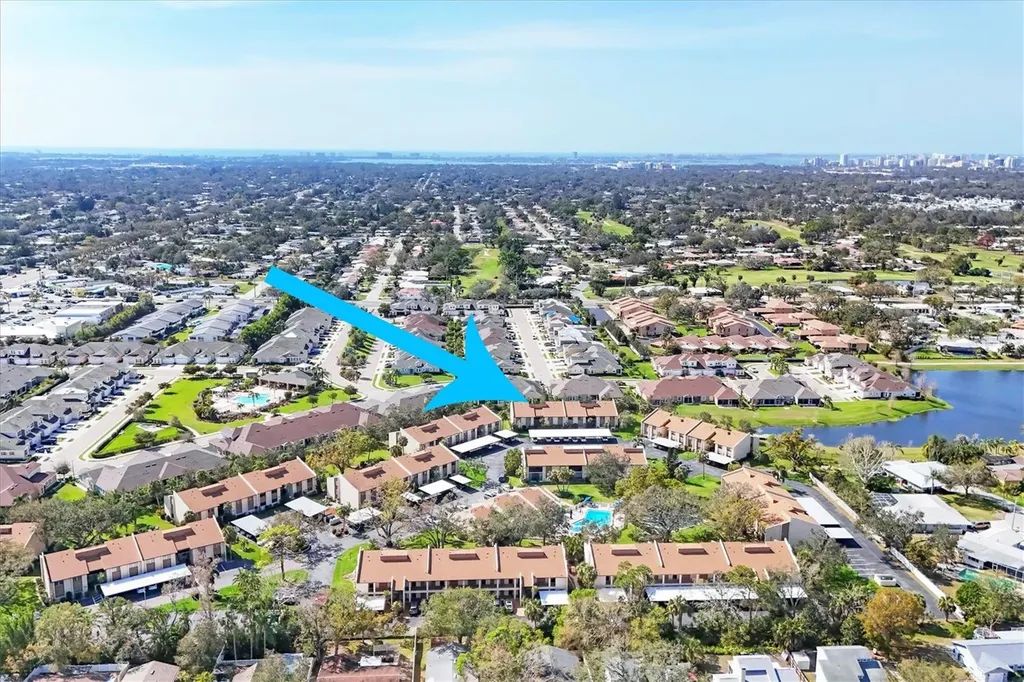 2446 Clubhouse Circle Sarasota FL 34232