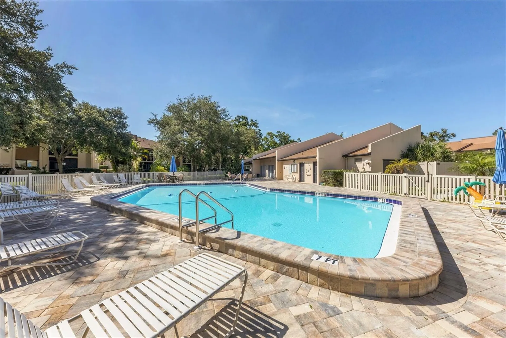 2446 Clubhouse Circle Sarasota FL 34232