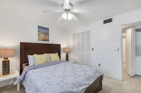 2446 Clubhouse Circle Sarasota FL 34232