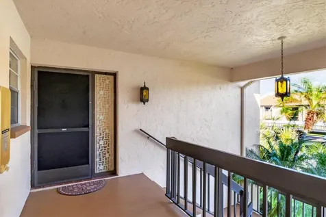 2446 Clubhouse Circle Sarasota FL 34232