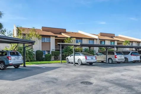 2446 Clubhouse Circle Sarasota FL 34232