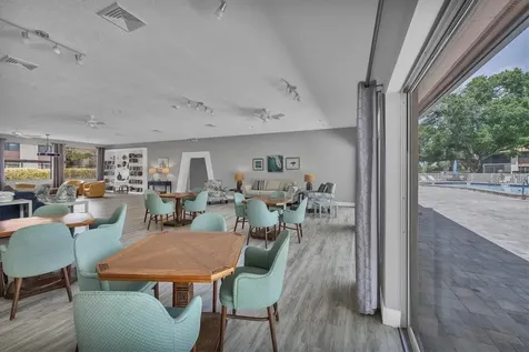2446 Clubhouse Circle Sarasota FL 34232